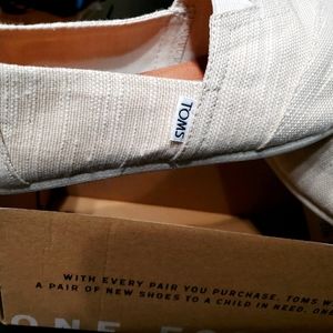 TOMS